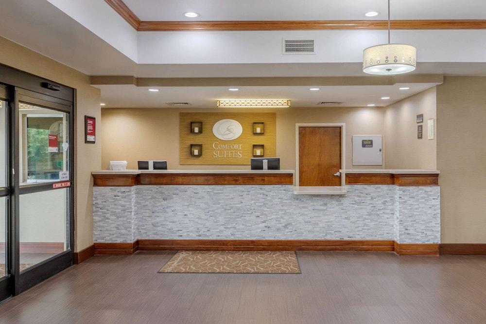 Comfort Suites Johnson City Near University Exterior foto
