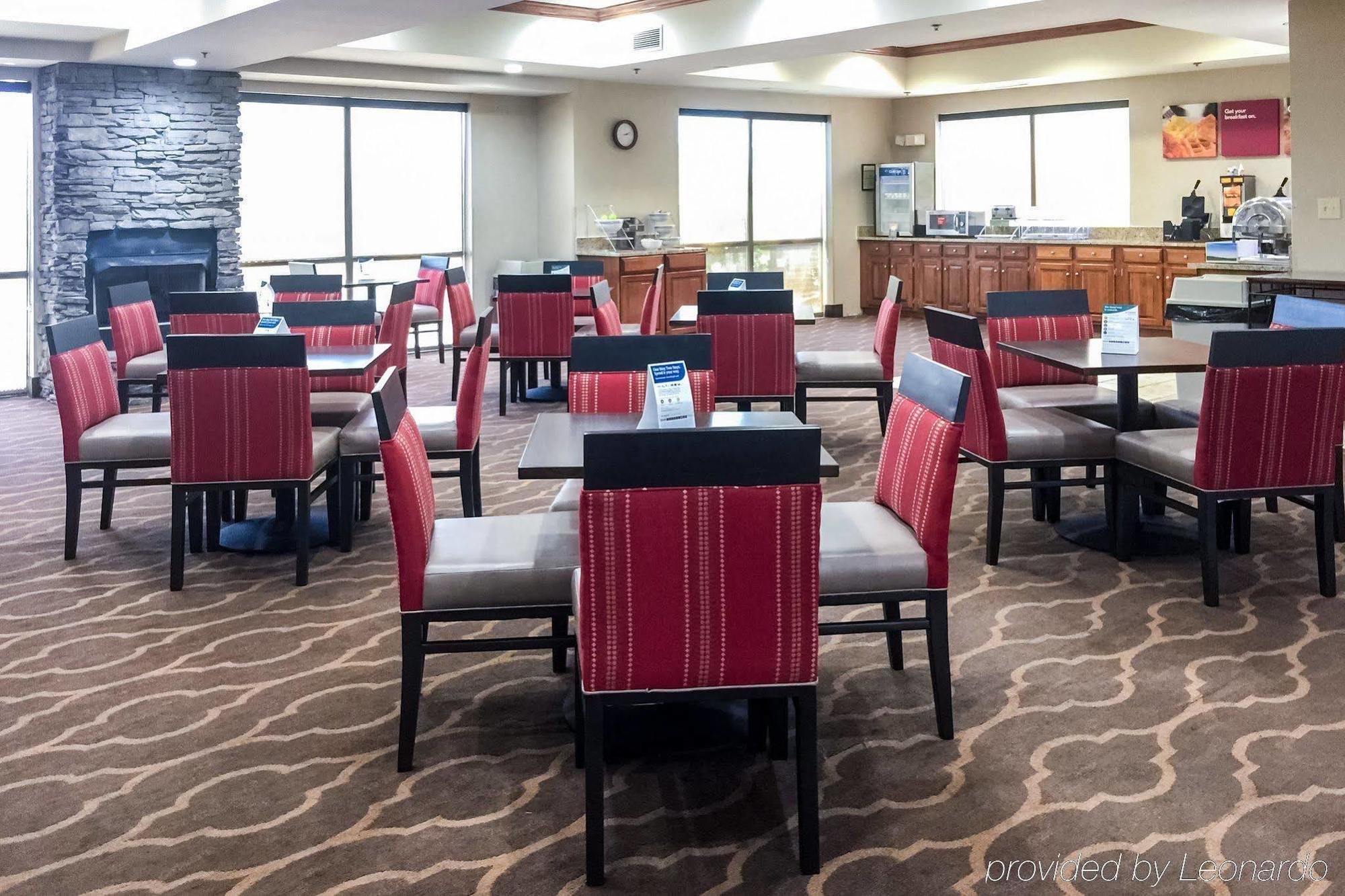 Comfort Suites Johnson City Near University Exterior foto